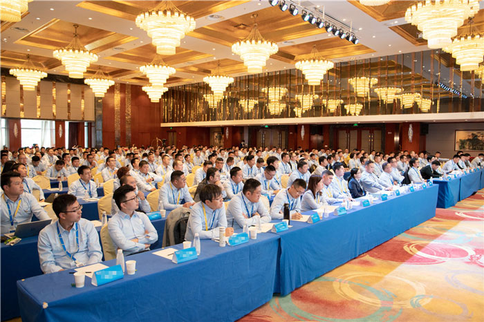 新起点、新征程、乘风破浪、砥砺前行——乐动在线平台管理层大会在南京隆重召开-1.jpg